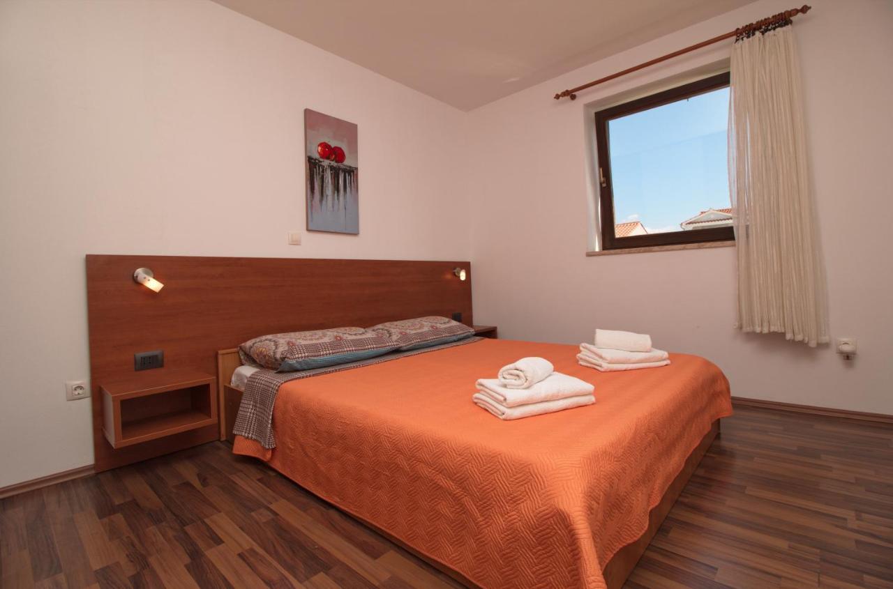 Apartments Lidija Rovinj Exterior photo