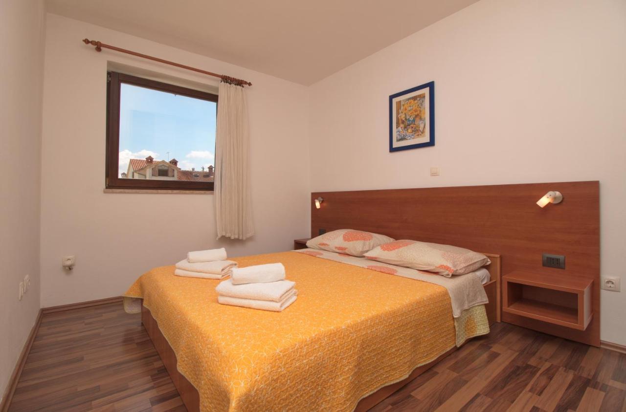 Apartments Lidija Rovinj Exterior photo